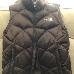 Women's size S/P The North Face down vest in Brown